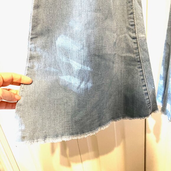 Forever 21-NWT-Traffic Jeans Wear-Sz 13.-Stretch Denim Long Bell Bottom-Distress - Picture 11 of 14